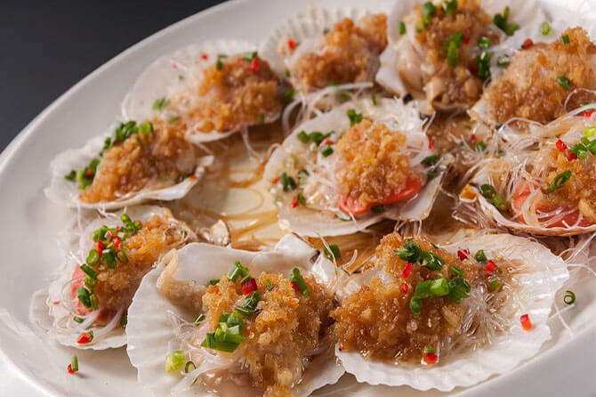 Dalian –A seaside city of European style, and know as the “Best Tourist City” of China.