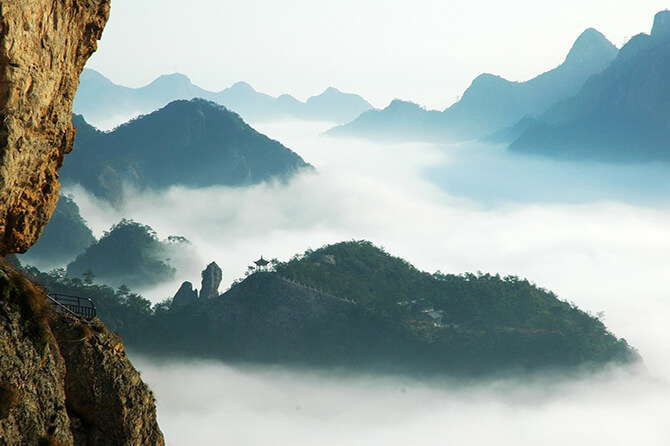 Ningbo –The second biggest city and an important port in Zhejiang province.