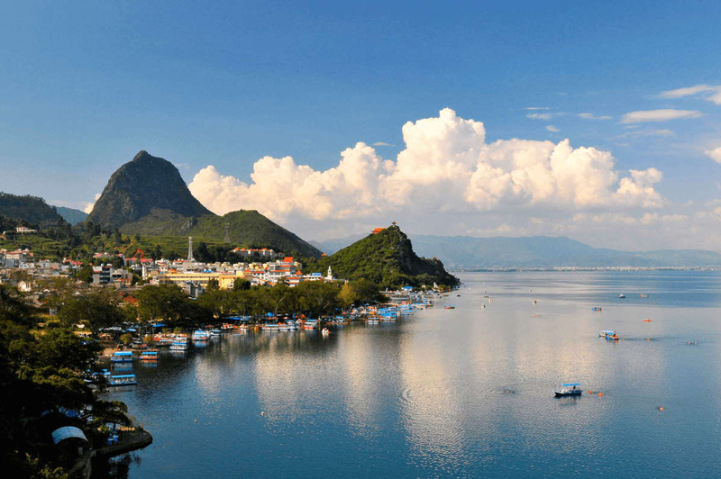Jinzhou –A small beautiful costal city with world famous barbecue food.