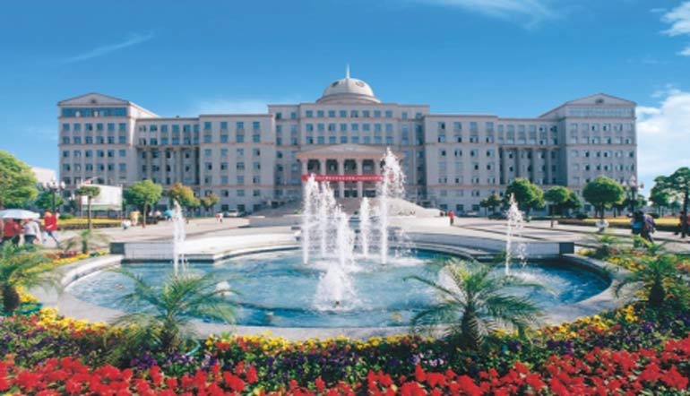 Scholarship to Study Medicine in China
