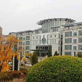 Tianjin –Beijing’s Twin city and it is one of the fastest-growing cities in China.