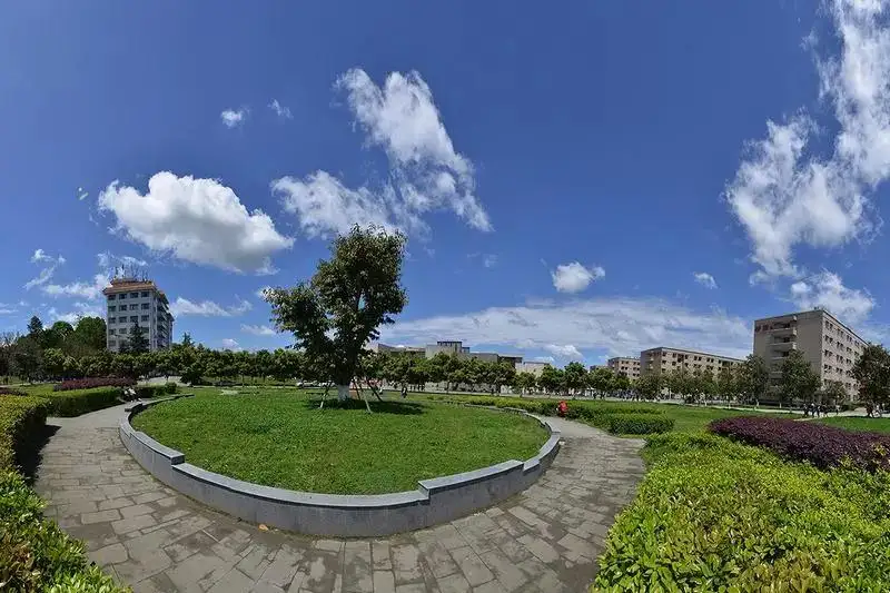 Nanchong vocational and technical college