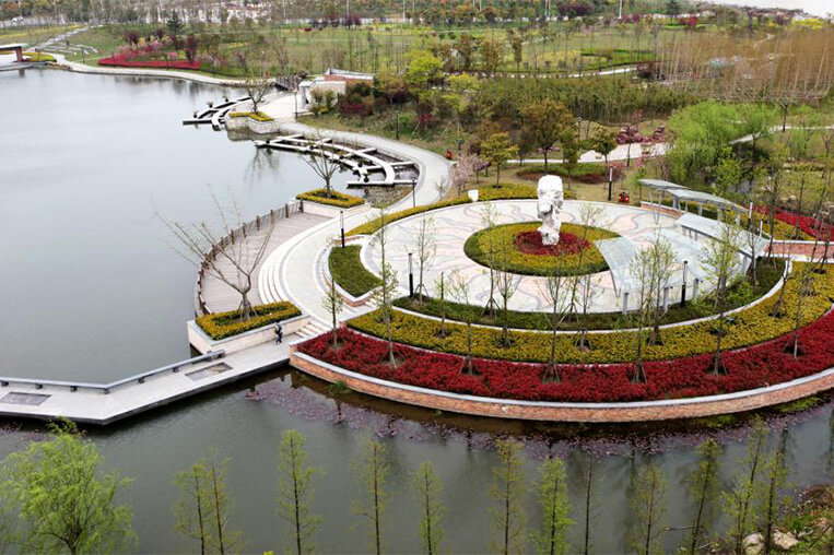 Huzhou University