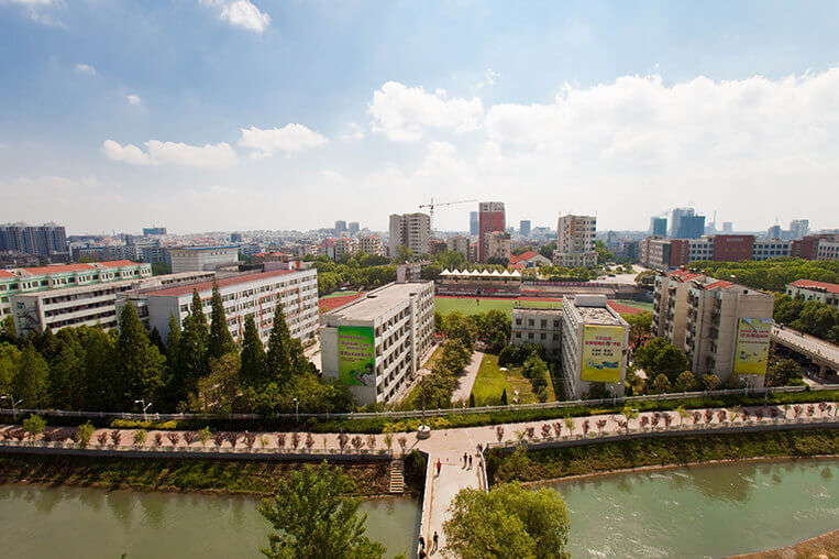Jingchu University of Technology