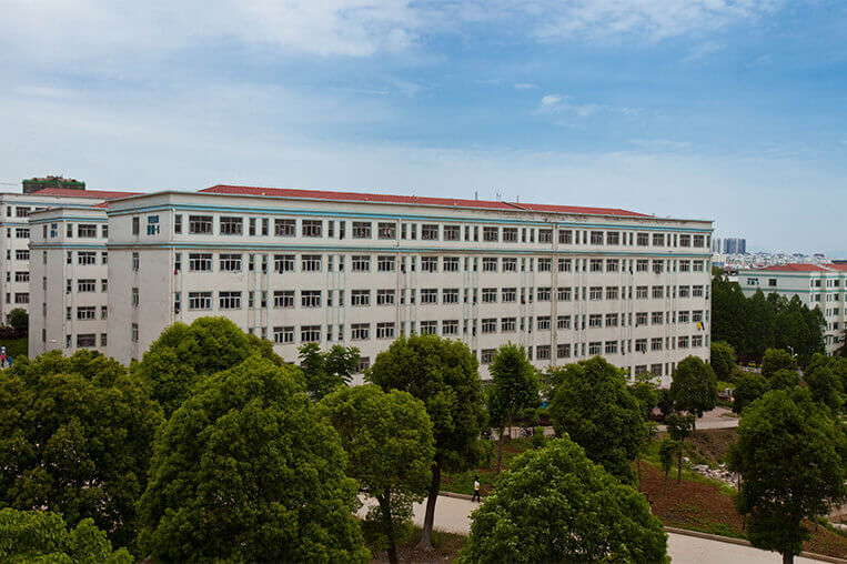 Jingchu University of Technology