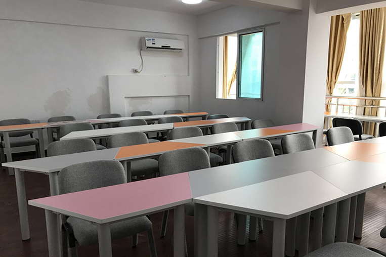 Guang'an Vocational Technical College
