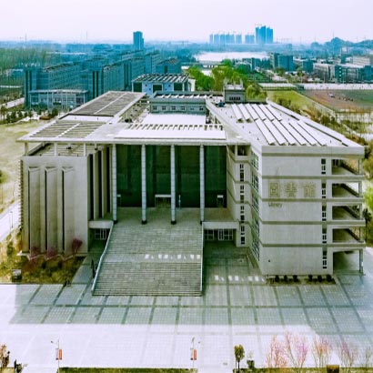 Zhenjiang –An awesome city in Jiangsu Province, surrounded by mountains and rivers.